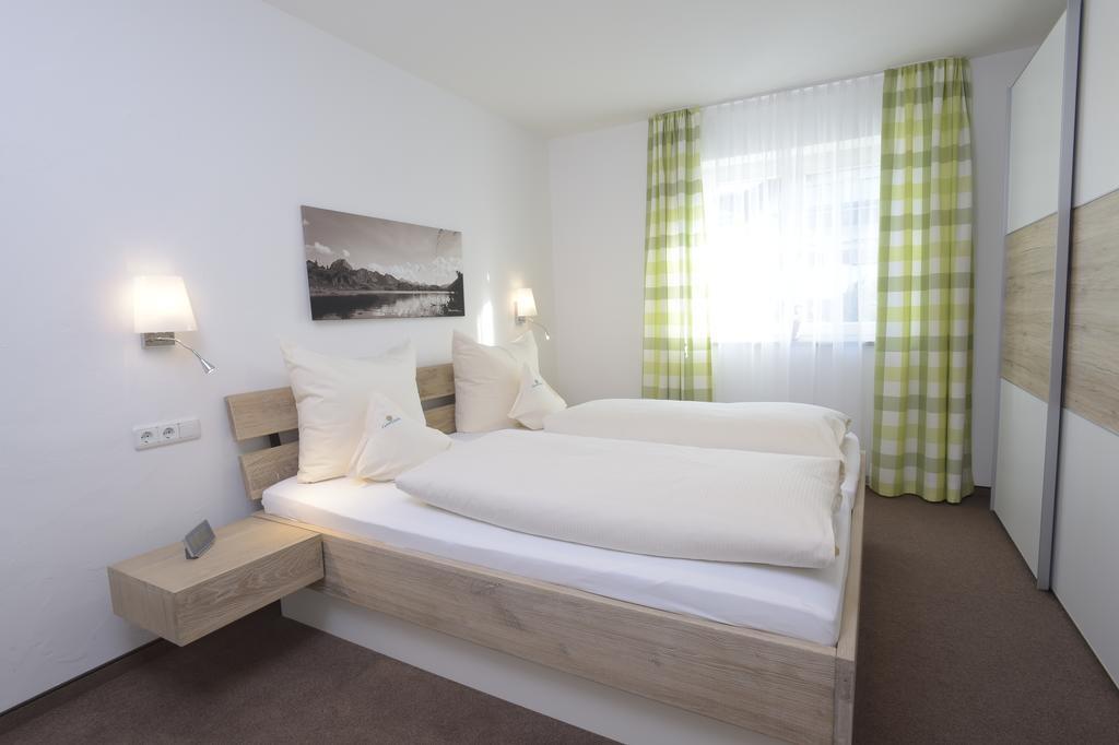 Ferienwohnungen Gerlach Oberstdorf Habitación foto